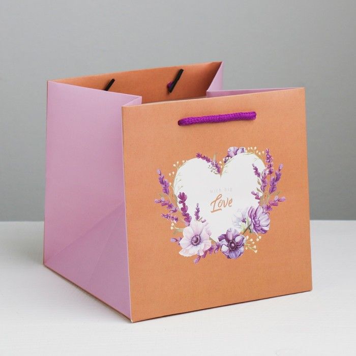 Лов 16. Пакет подарочный Love, 16 × 16 × 16 см. Пакет подарочный квадратный. Подарочный пакет с широким дном. Пакеты с широким дном.