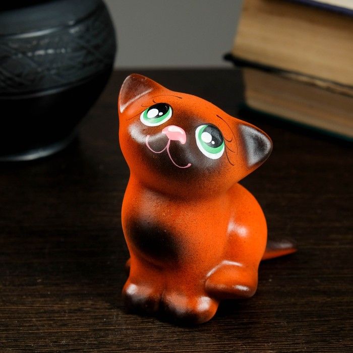 Сувениры котики. Керамика рыжий кот. Сувенир рыжий кот. Рыжая кошка фигурка. Кот уютный фигурка.